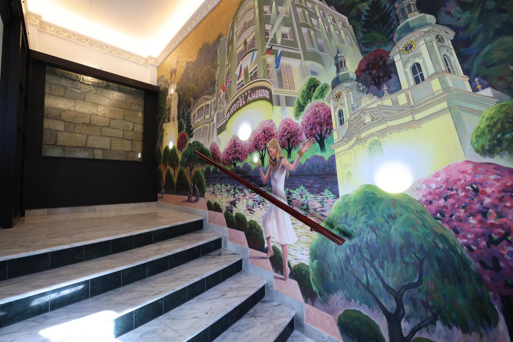 Boutique Hotel Ambiente ****+ Karlovy Vary Exterior photo
