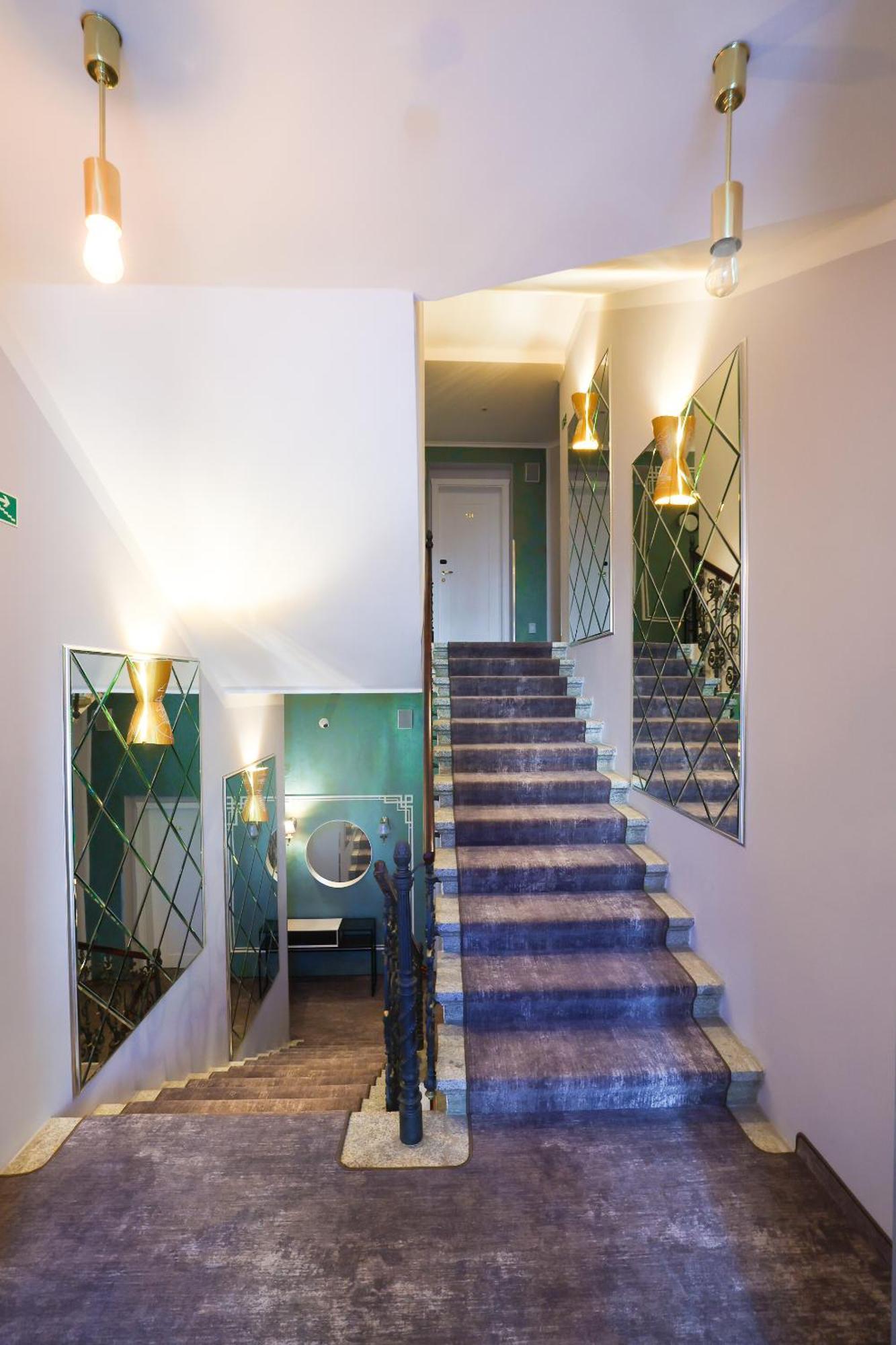 Boutique Hotel Ambiente ****+ Karlovy Vary Exterior photo
